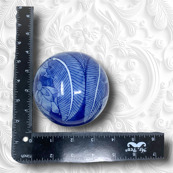 Vintage Y2K Lot 12 x Pier 1 Blue White Chinoiserie Ceramic Carpet Balls Orbs - Picture 6 of 6